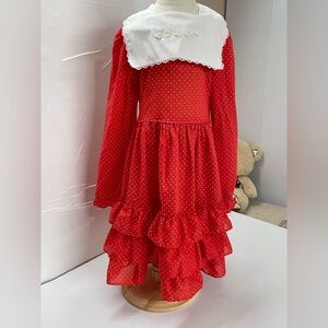 Winnie the Pooh Walt Disney vintage Red Dress with Ruffle Hem size 8